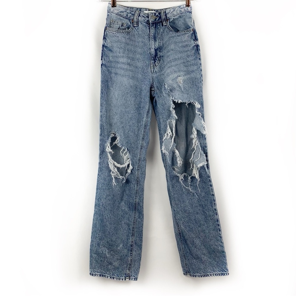 PacSun 90’s Boyfriend Relaxed Fit Jeans Heavily Distressed